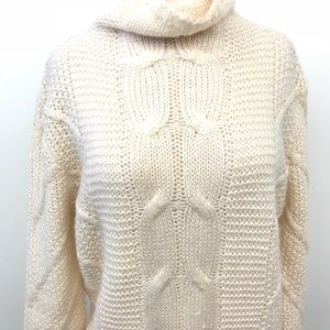FINAL PRICE NWOT Oversized Knit Sweater